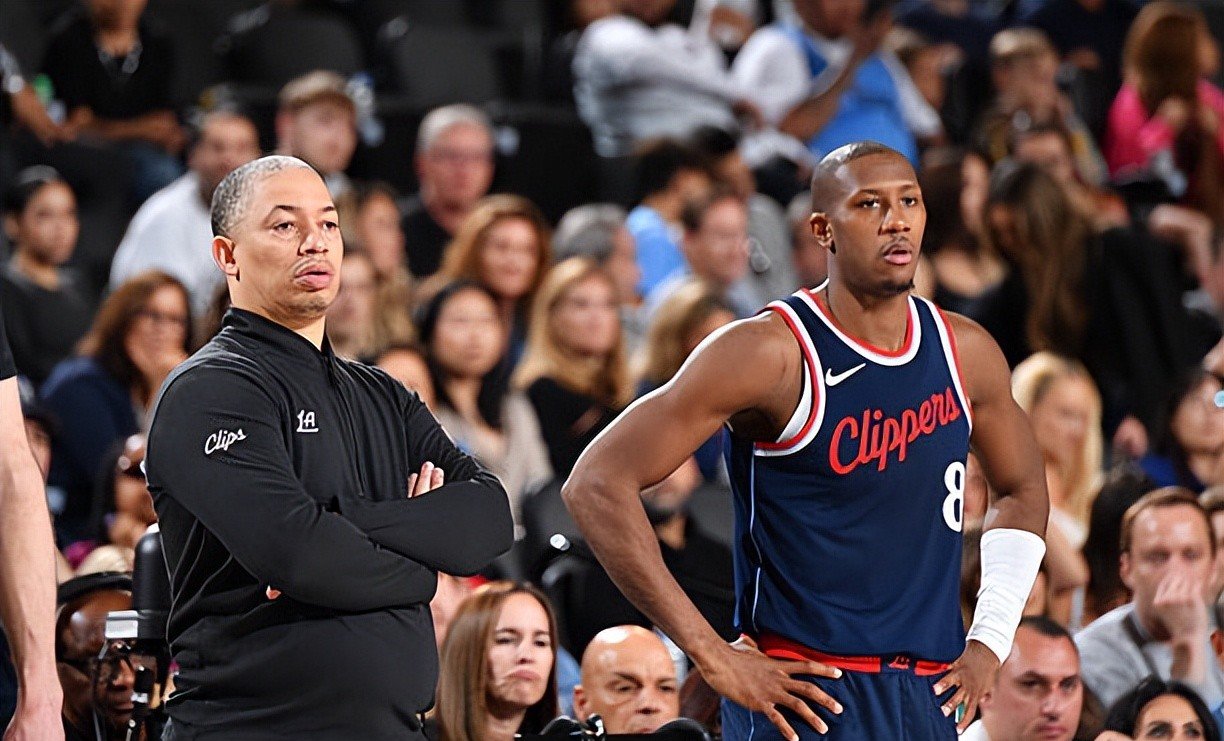 中国九游体育-重磅！洛杉矶快船迎意甲关键赛瓦伦西亚复出首秀备战德甲，集结日成都蓉城调整名单以备意甲