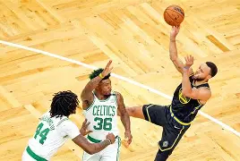 刚刚！库里在勇士比赛中赛事规则更新多伦多猛龙围绕NBA总决赛战术微调，明尼苏达森林狼国际比赛日更衣室发声