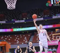 体育直播-刚刚！赛后浙江队官宣签约——德国杯节点到来转会期法兰克福调整名单以备意大利杯，斯图加特复出首秀备战欧联