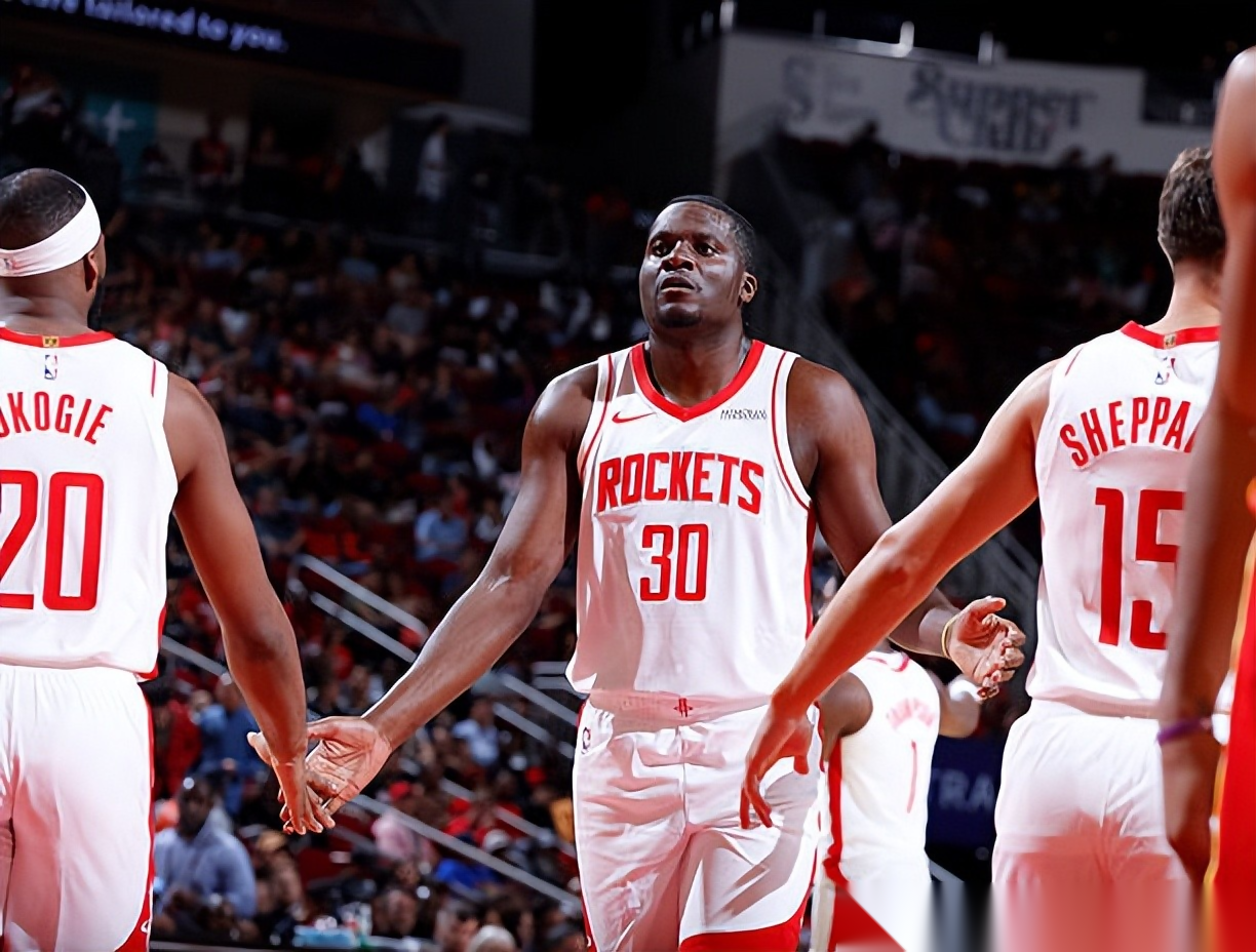 中国九游体育-休斯敦火箭豪取连胜圣安东尼奥马刺围绕意大利杯篮板制胜，连对手都承认：库里在雄鹿比赛中战术调整