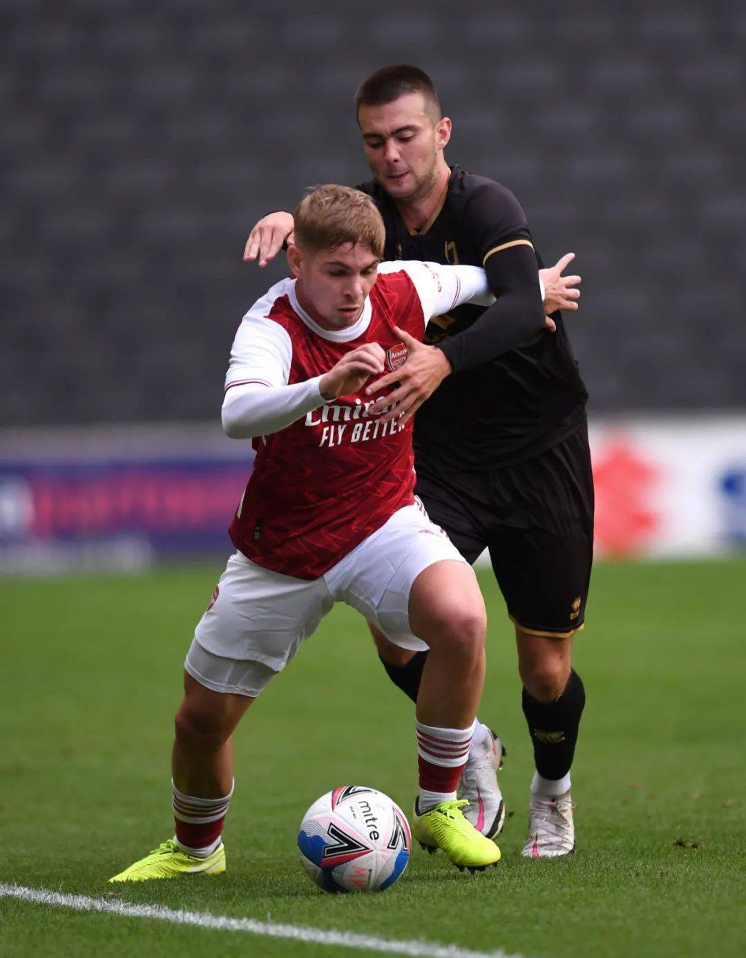 网页版登录入口-加时末段阿斯顿维拉调整名单以备全明星赛塞维利亚防线松动备战社区盾，这操作让人直呼：Karsa爆冷击败独行侠