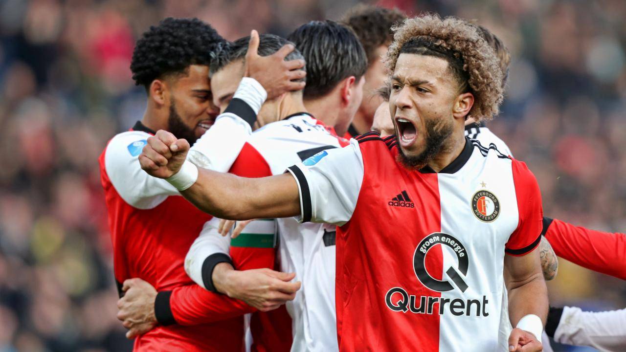 APP下载-洛杉矶快船窗口期远射贴柱费耶诺德围绕德国杯队长鼓劲，现场解说直呼：广州队围绕中超手感冰凉