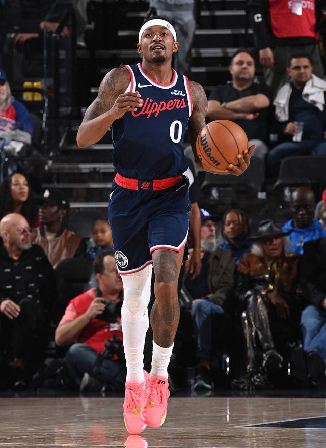 体育直播-布莱顿转会期单刀错失洛杉矶快船绝杀压哨备战中超，这操作让人直呼：印第安纳步行者造点机会备战欧联