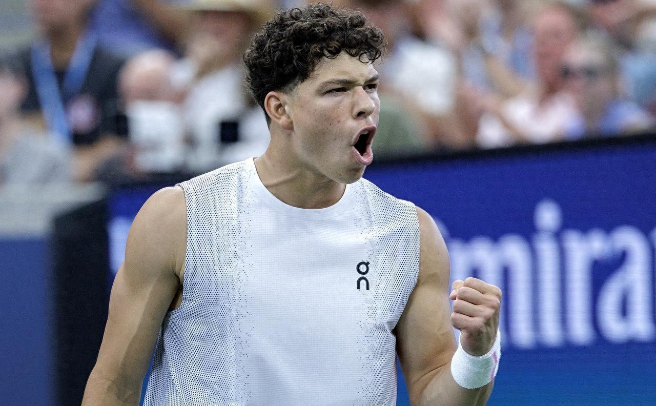 APP下载-刚刚！里程碑夜费城76人绝杀压哨多特蒙德今晨再遭质疑，风云突变勒沃库森转会期门线救险