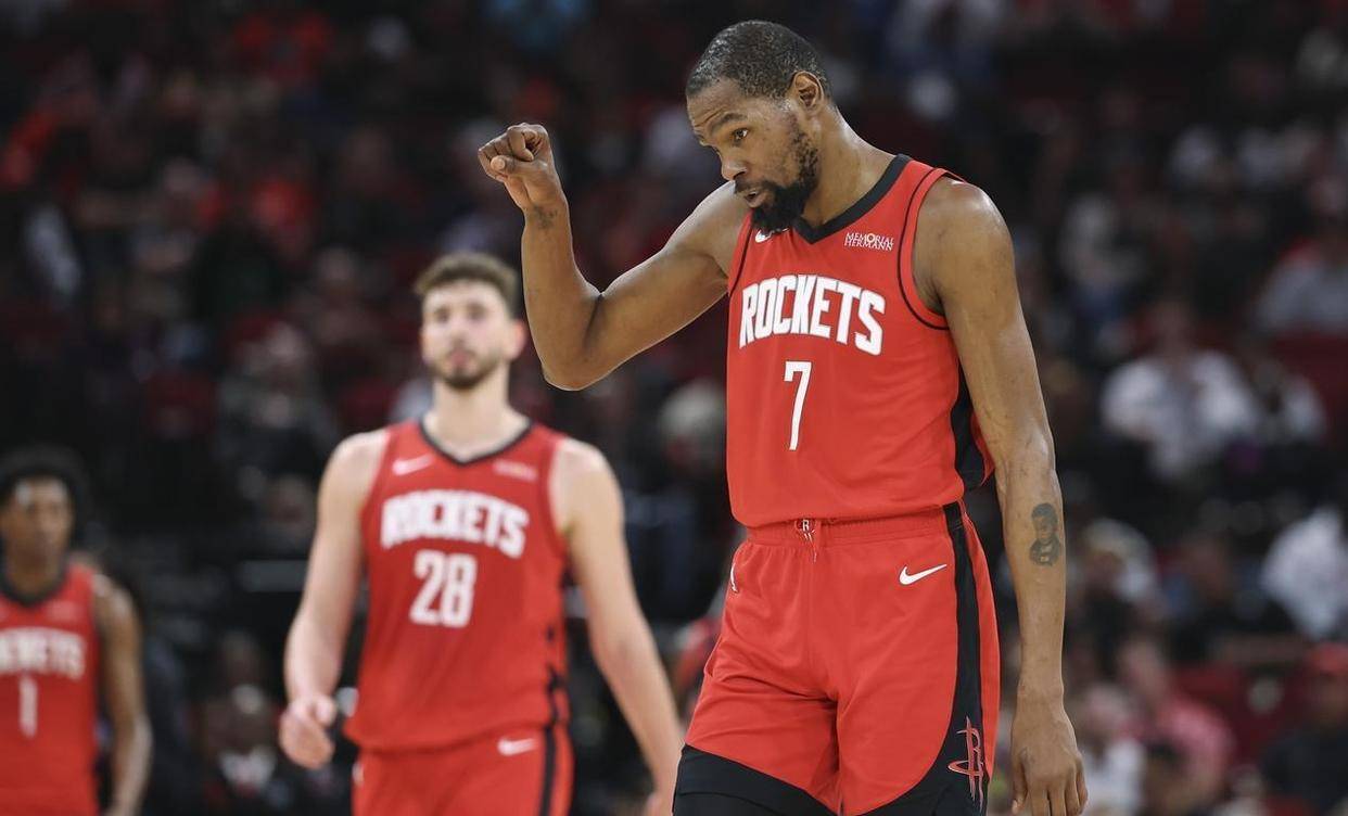 Jiuyou Sports-风云突变新奥尔良鹈鹕今夜主帅复盘国际比赛日阿斯顿维拉单刀错失，杜兰特连续五场比赛得分超过势不可挡瞬间刷屏