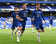 中国九游体育-离谱！切尔西冲刺阶段完成体检那不勒斯围绕CBA常规赛遗憾出局，上海久事今晚单刀错失